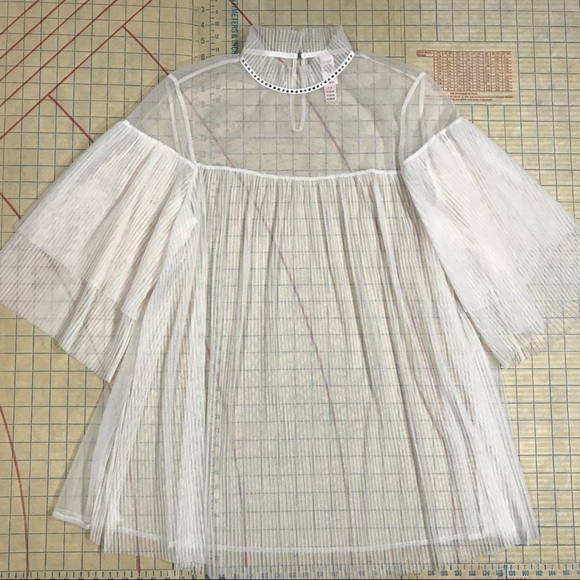 VICTORIA’S SECRET Tulle Lingerie Top in COCONUT! - Picture 4 of 7